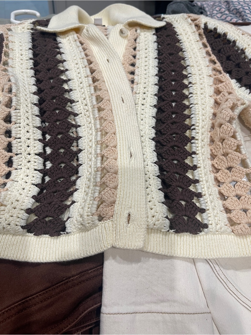 Reiss Cream and Brown Crochet-Panel Short Sleeve Cardigan medium - Picture 6 of 7